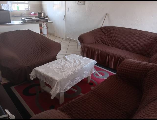 2 BEDROOM SECTIONAL TITLE FOR SALE IN BOKSBURG NORTH